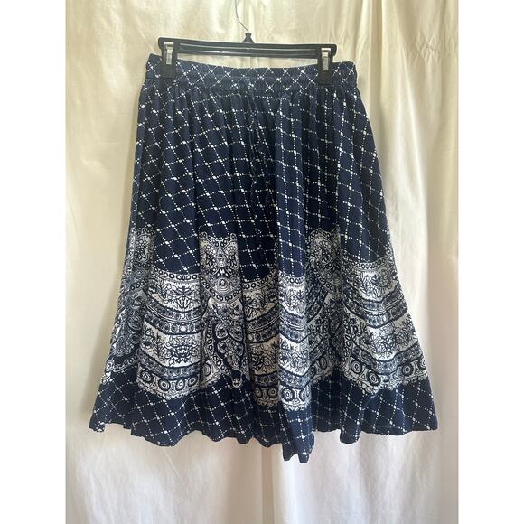 Collections etc. Dresses & Skirts - Collections Etc Womens Medium Blue White Western Boho Print